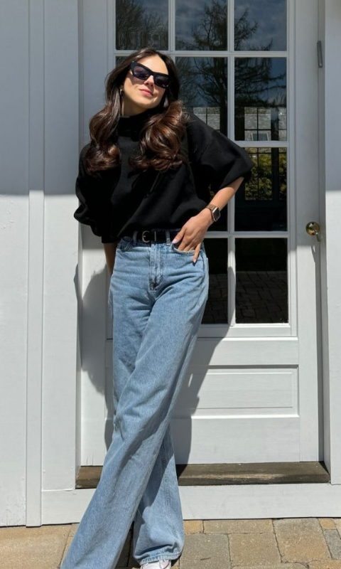 look-calça-jeans-reta-camiseta-preta