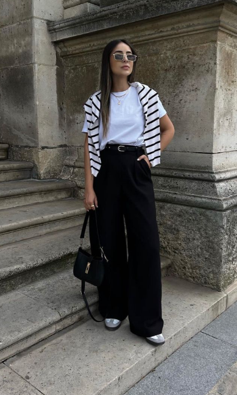 look-calça-pantalona-preta-camiseta-branca